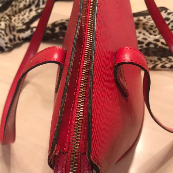 🎉HP🎉 Sale! Louis Vuitton Epi Saint Jacques GM Castillan Tote # AS0926 - Picture 15 of 17